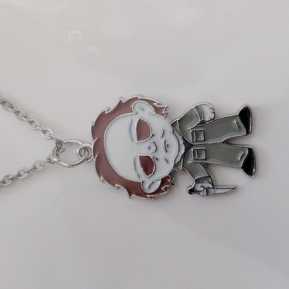 New Michael Myers Necklace - Picture 1 of 3